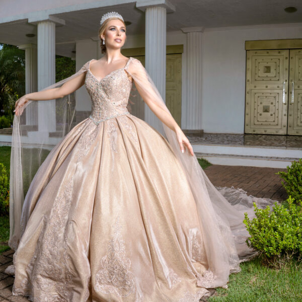 Coleção Cinderela – Vestidos de Noiva, Debutantes, Ternos