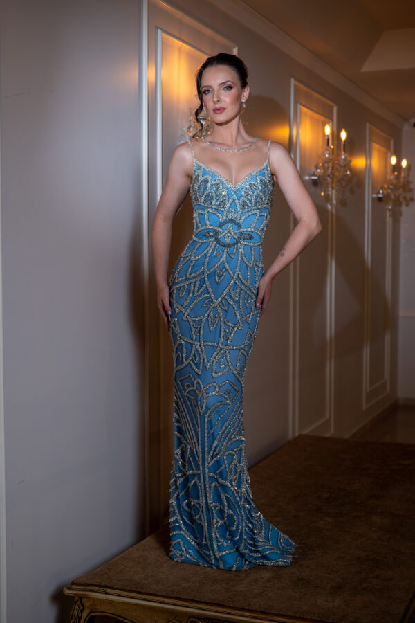 Vestido pedraria azul sereniti